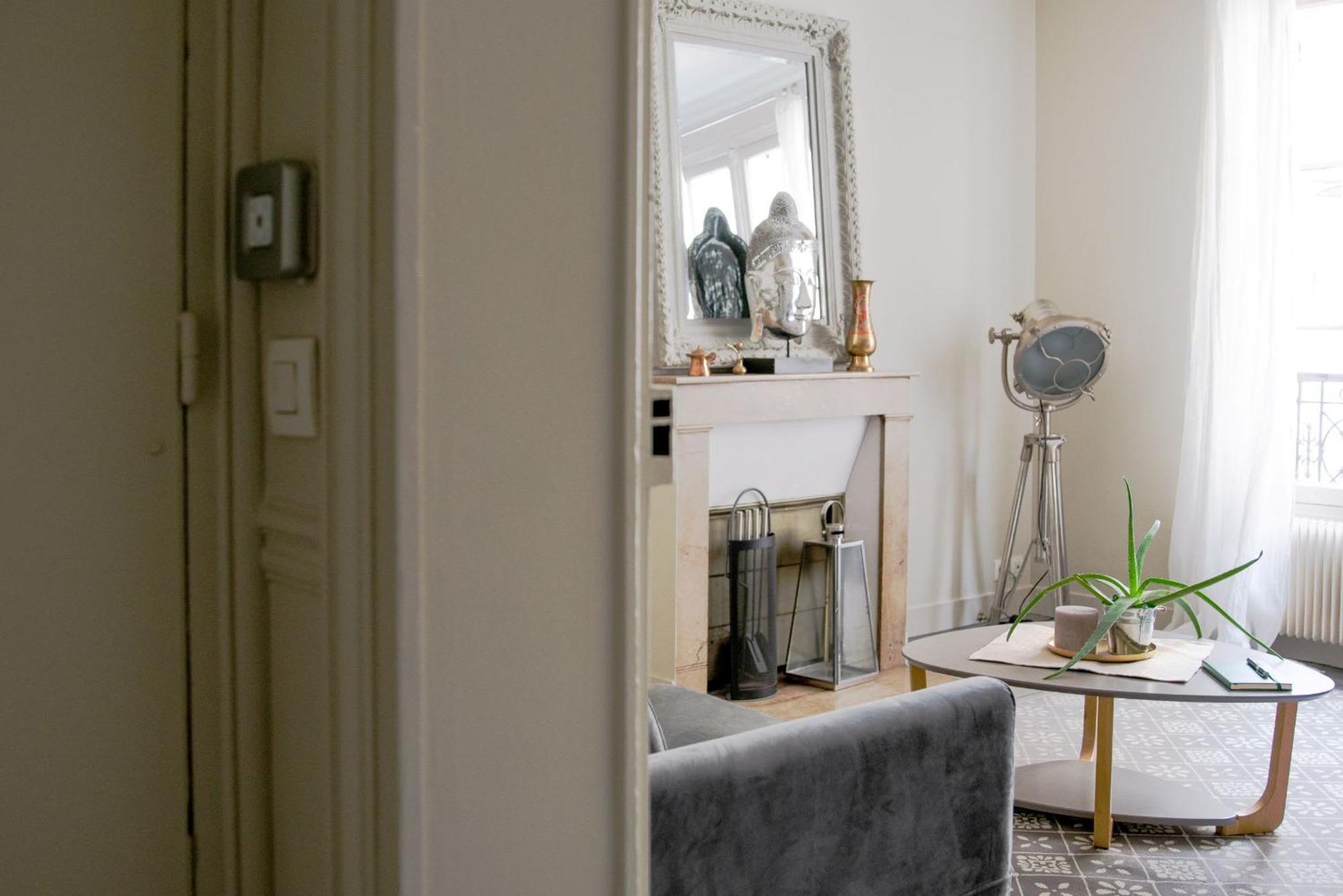 Eiffel Tower & Les Invalides - 1Br - Cityapartmentstay Paris Ngoại thất bức ảnh